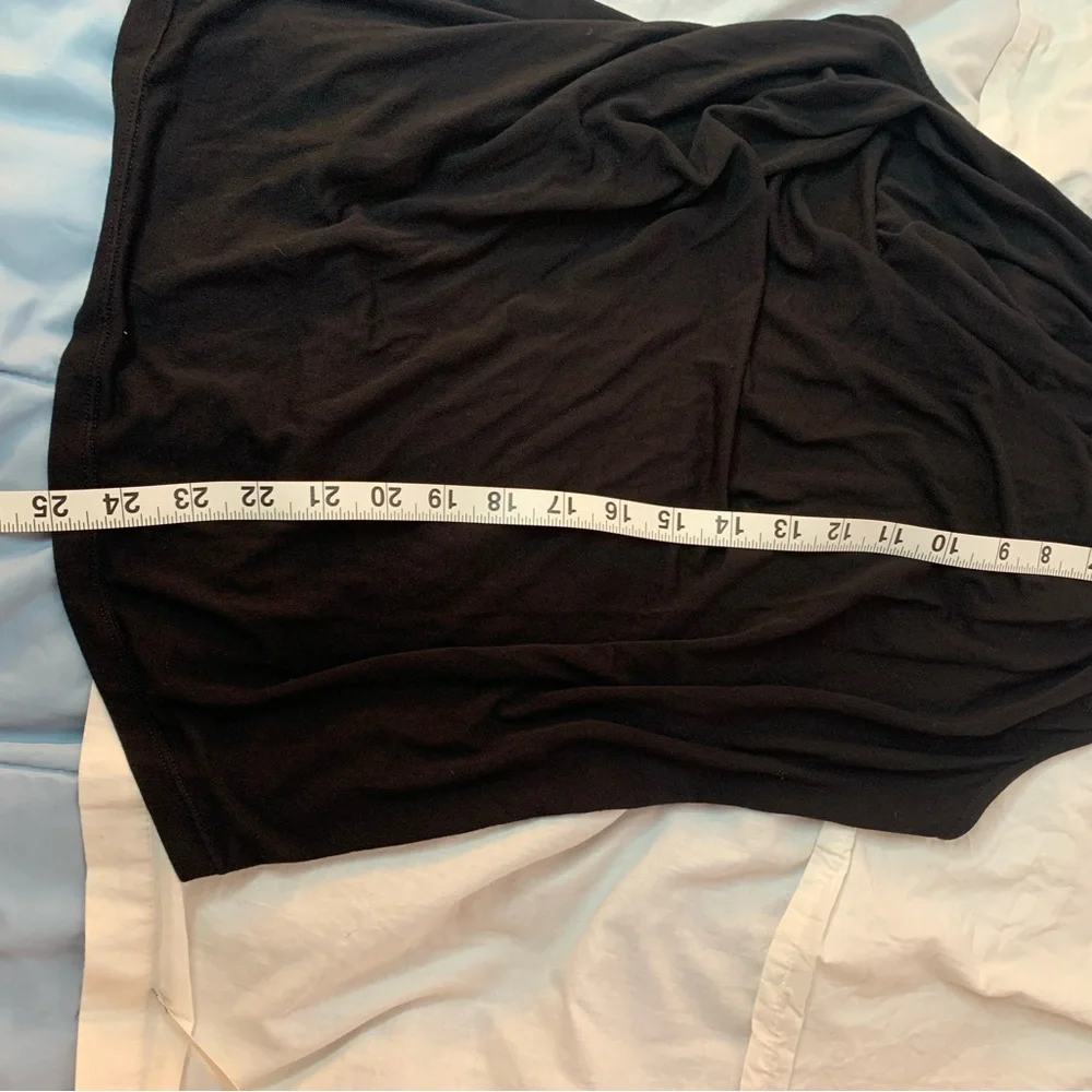 Guess sleeveless top cowl neckline M button back collar - Picture 9 of 10